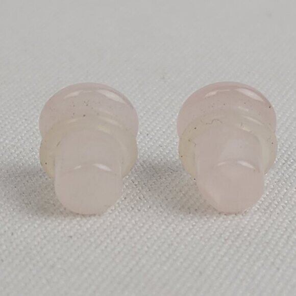 Rose Quartz 3/16 Stone Plugs Body Jewelry for Stretched Ears - Picture 4 of 5